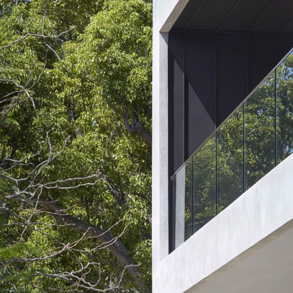 0124 Martin St 062 1