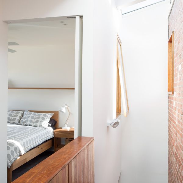 QUINN GISBORNE 205 WEB